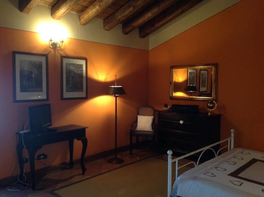 Alloggio per agriturismo Antico Casale L'impostino *