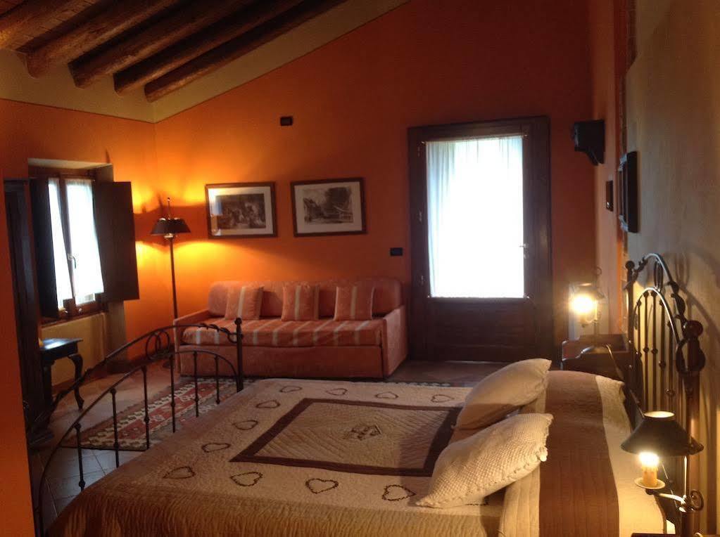 Antico Casale L'impostino Alloggio per agriturismo Civitella Marittima